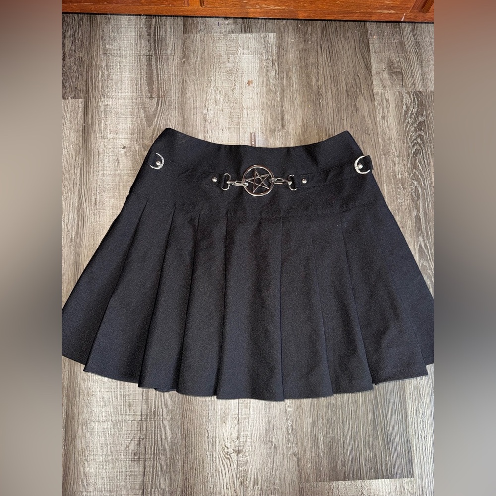 Killstar Scary Pleated Black Mini Skirt Size Medium - Picture 3 of 7